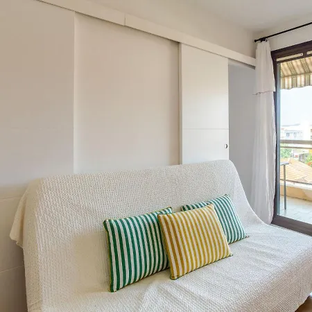 Saint James-13 By Interhome Apartmán