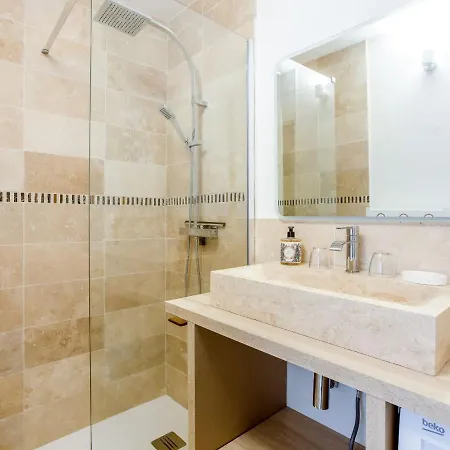 Saint James-13 By Interhome Apartmán *